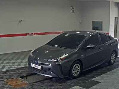 TOYOTA PRIUS (4TH GEN)