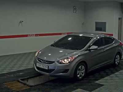 HYUNDAI AVANTE MD M16 GDi
