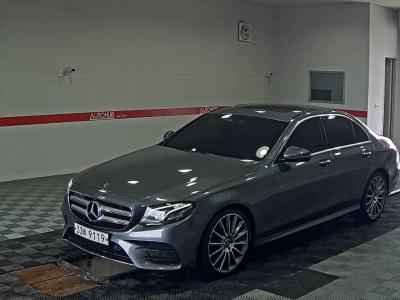 MERCEDES-BENZ CLASS (5TH GEN) E300 AMG