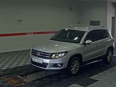 VOLKSWAGEN TIGUAN TDI BLUEMOTION COMFORT