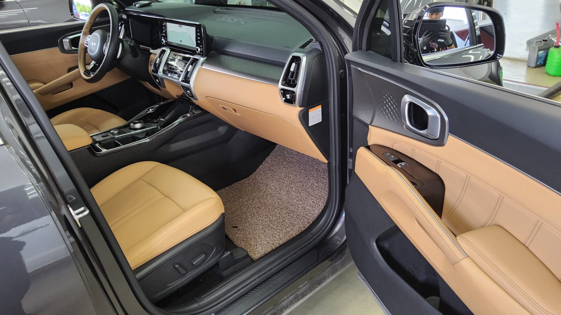 2022 - kia sorento