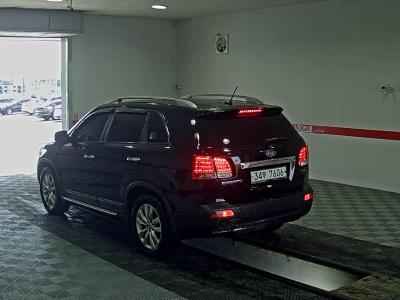 كيا سورينتو R ديزل 2.2 دفع ثنائي Tlx بريميوم 2010 بريميوم
