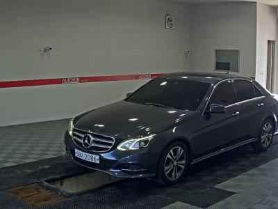 MERCEDES-BENZ CLASS (4TH GEN) E220 CDI AVANTGARDE