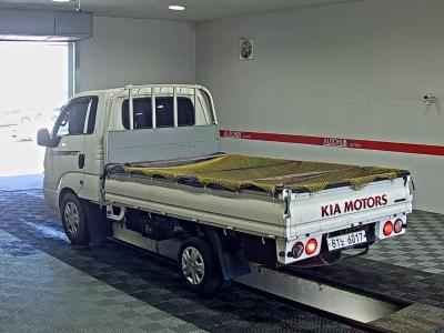 كيا الجديد بونجو Iii Cargo 1 طن King Cab Extra طويل المدى Wheelbase Gl 2020 طويل المدى GL