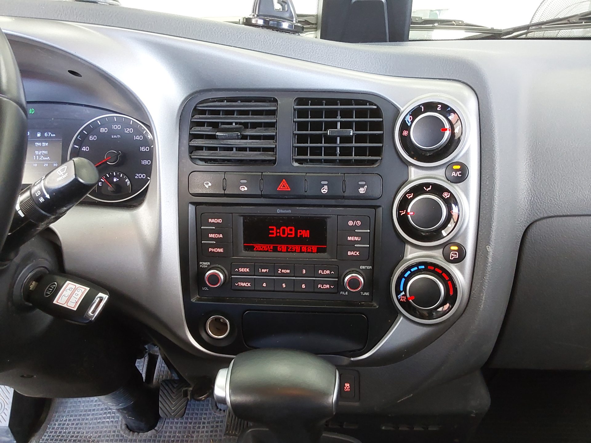 2020 - kia bongo
