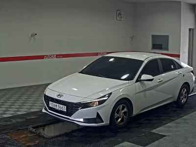 هيونداي أفانتي (Cn7) 1.6 بنزين Modern 2022 MODERN