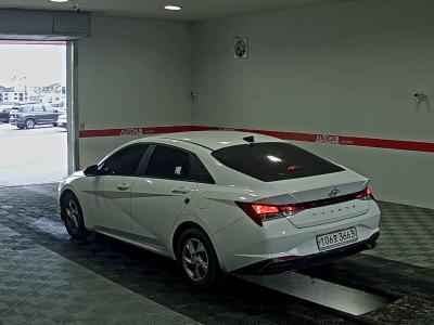 هيونداي أفانتي (Cn7) 1.6 بنزين Modern 2022 MODERN