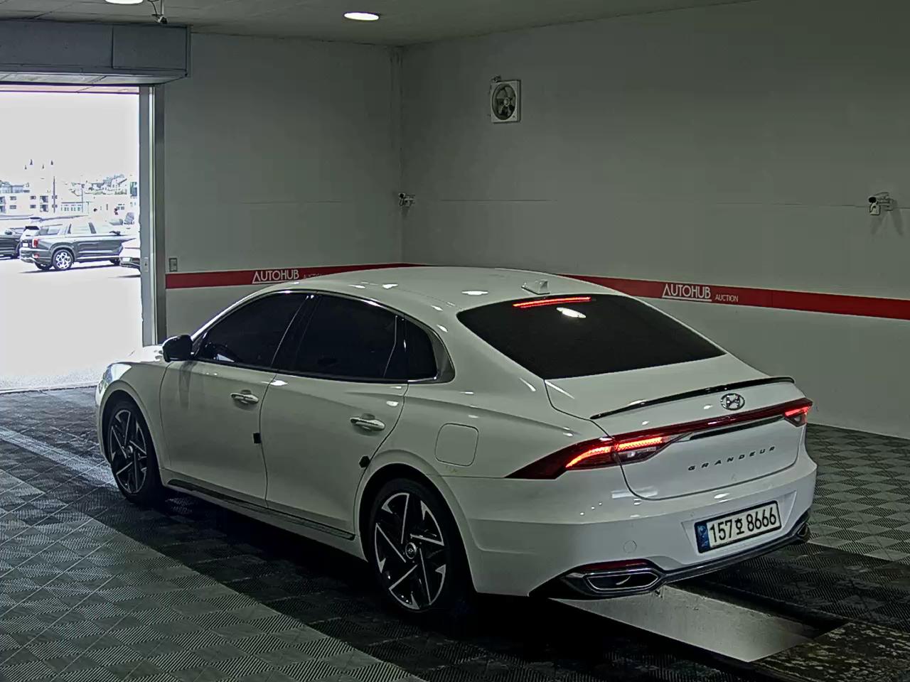 2022 - hyundai grandeur