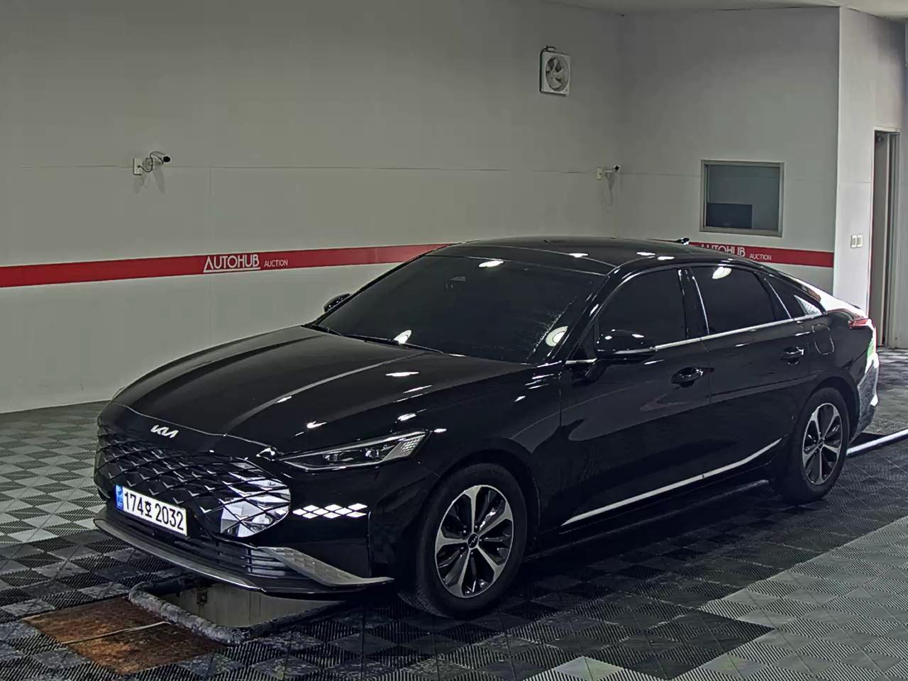 2023 - kia k8