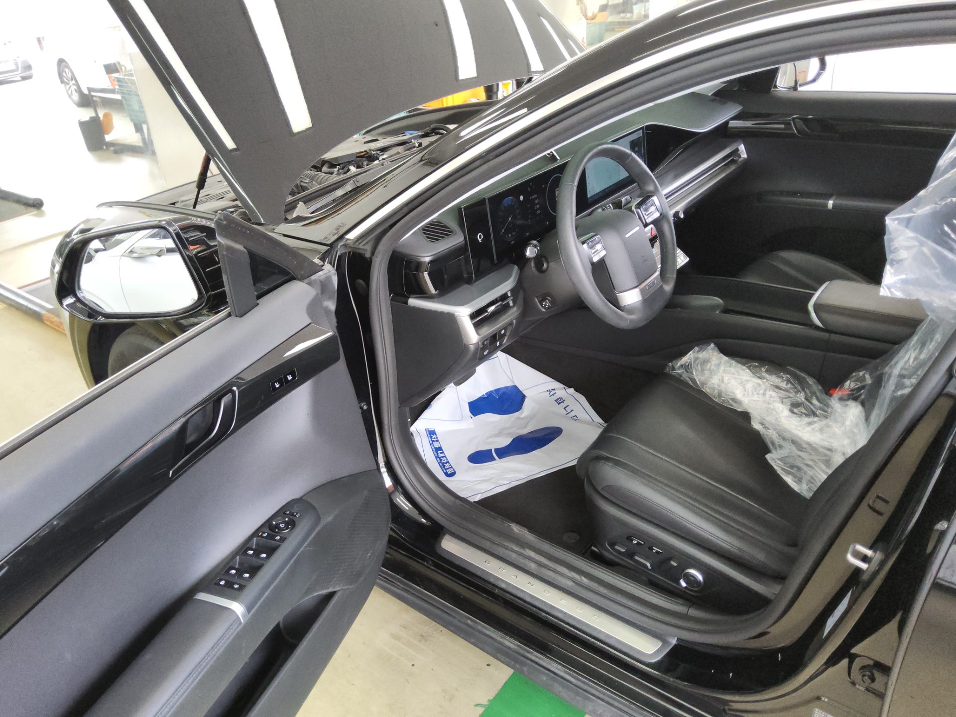 2023 - hyundai grandeur