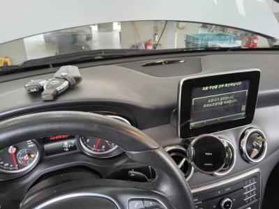 مرسيدس بنز Gla Class Gla 220 2018 gla 220