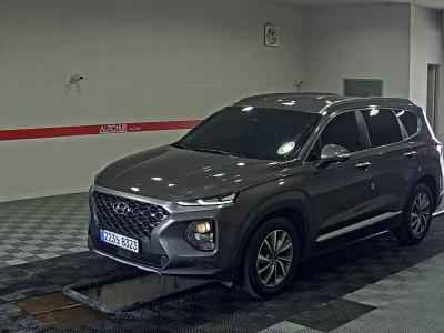 HYUNDAI SANTA FE ()