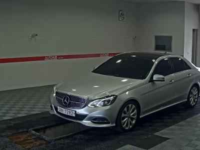 MERCEDES-BENZ CLASS (4TH GEN) E300 AVANTGARDE