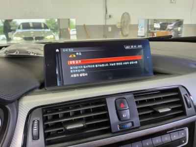 بي إم دبليو 4 Series (1St Gen) Convertible 430I M Sport Pack 2018 SPORT
