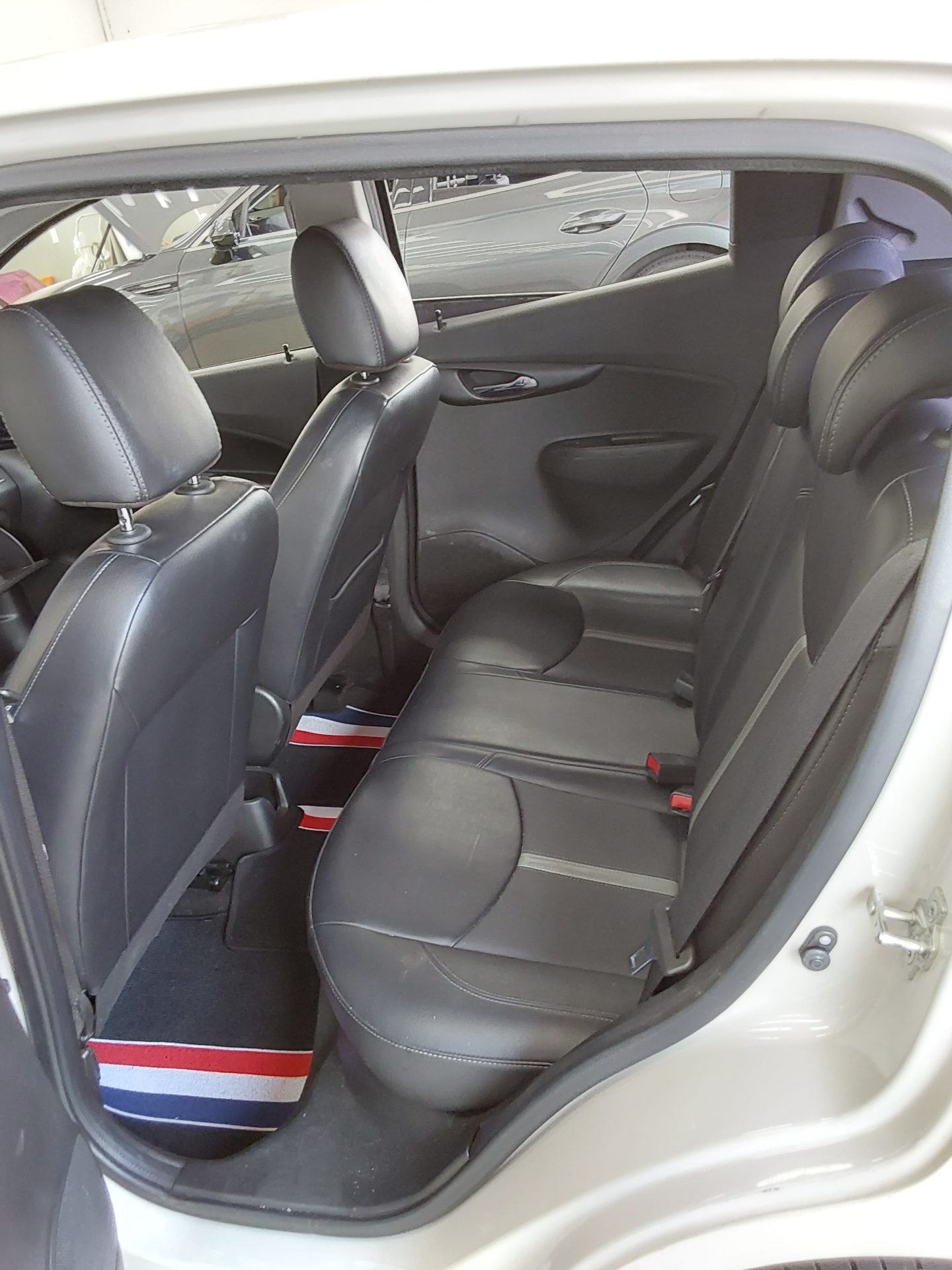 2019 - chevrolet spark