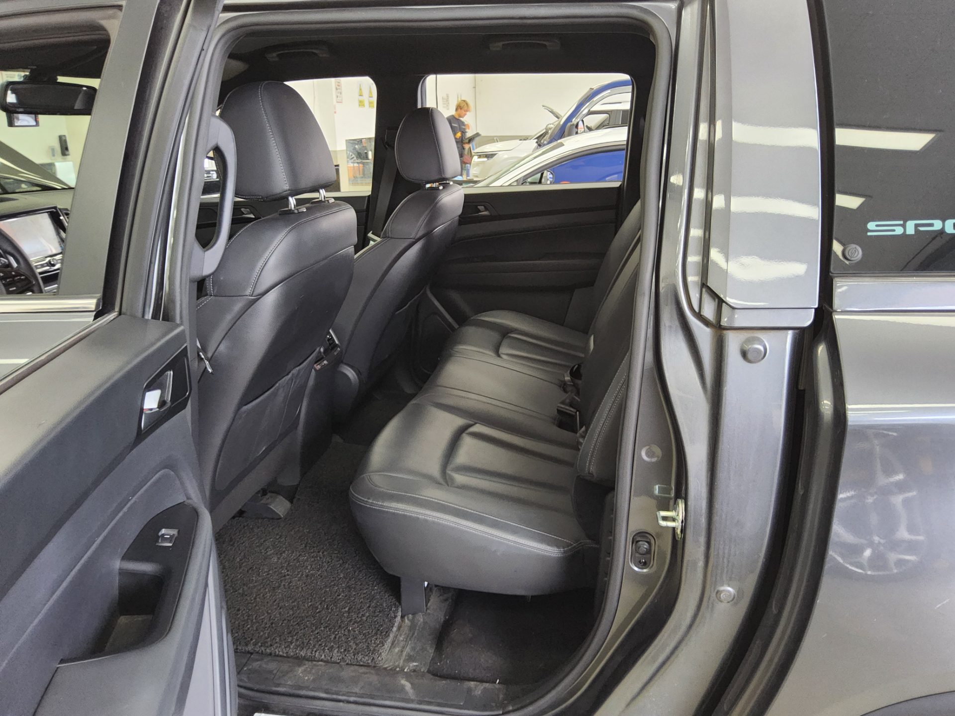 سانج يونج Rexton 2021 — صورة 5