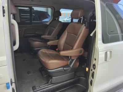 هيونداي الجديد Grand Starex 9 Seater ديزل إكسكلوسيف 2019 إكسكلوسيف