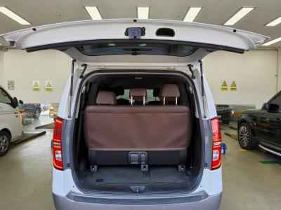 هيونداي الجديد Grand Starex 9 Seater ديزل إكسكلوسيف 2019 إكسكلوسيف