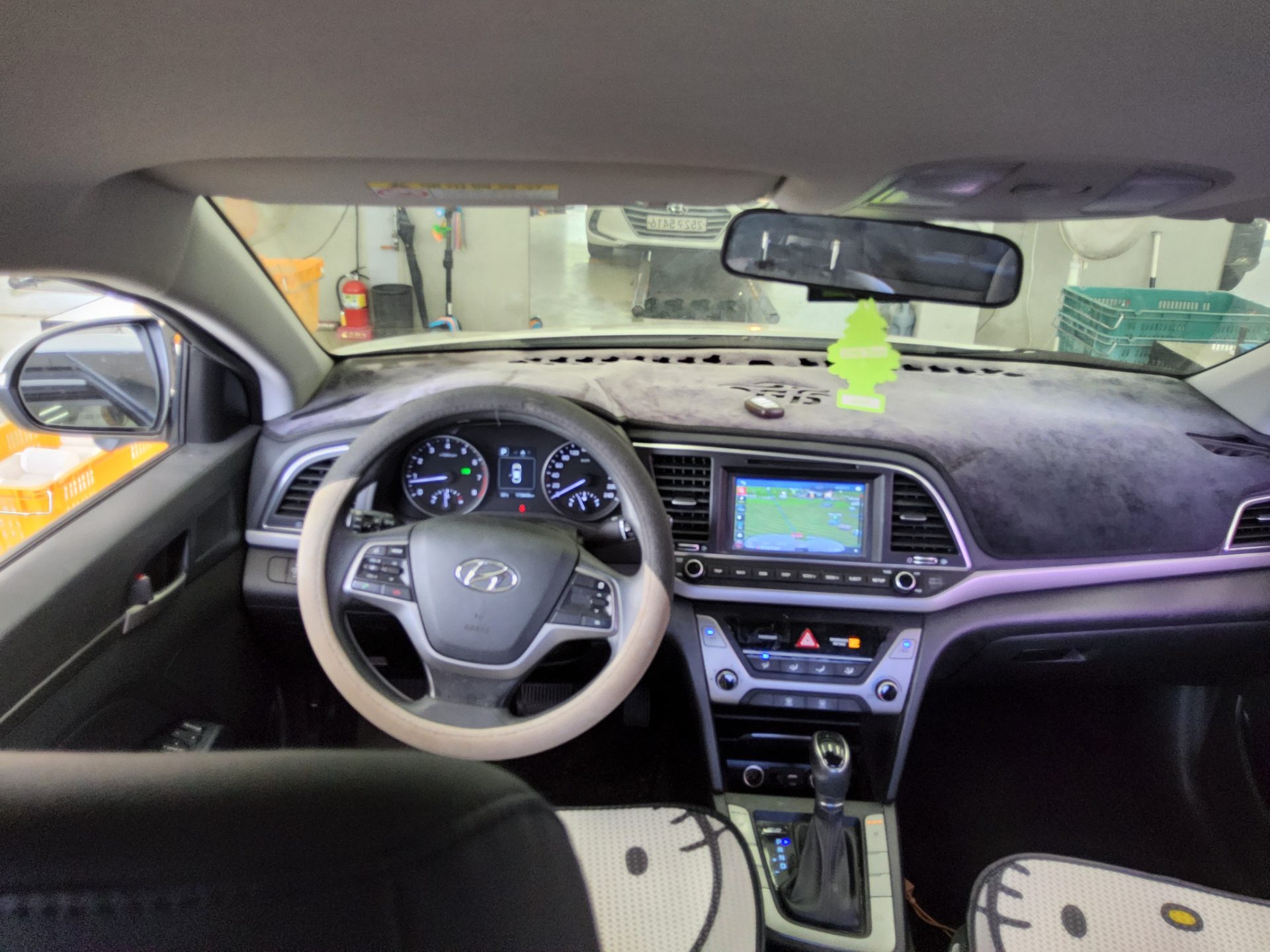 2018 - hyundai avante