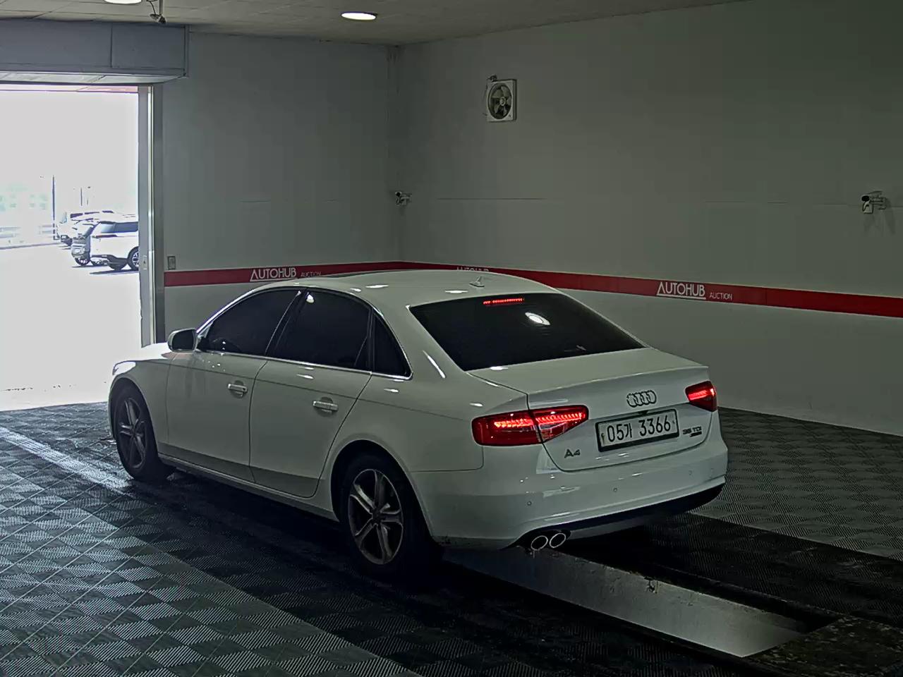 2015 - audi a4