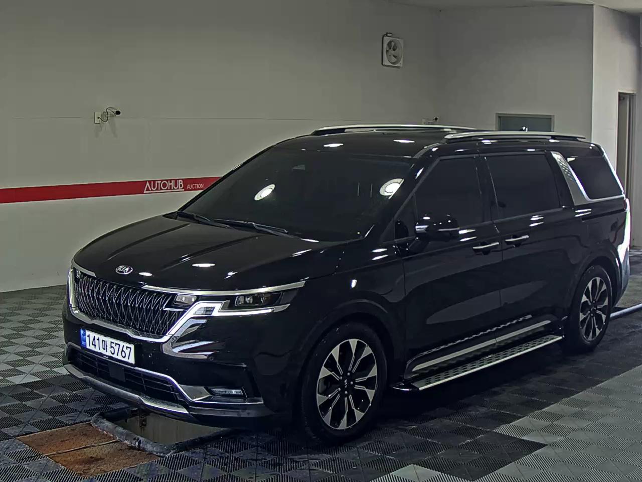 2021 - kia carnival