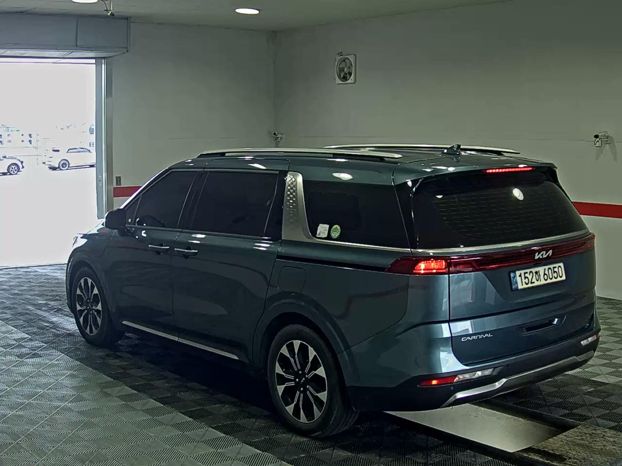 كيا كرنفال 2023 — صورة 2