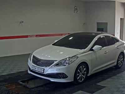 HYUNDAI GRANDEUR HG HG 240