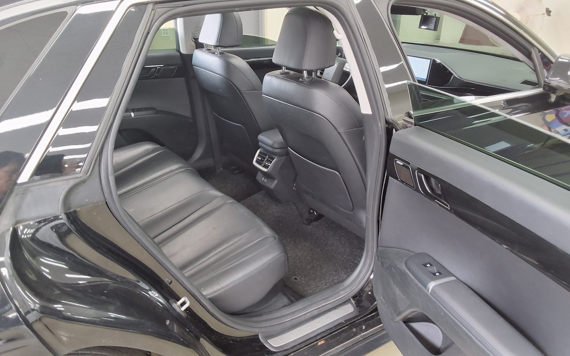 2023 - hyundai grandeur