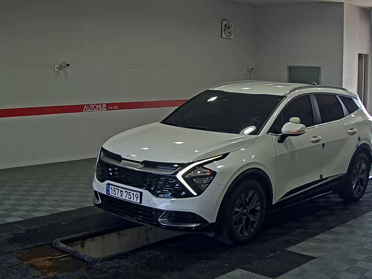 2022 - kia sportage