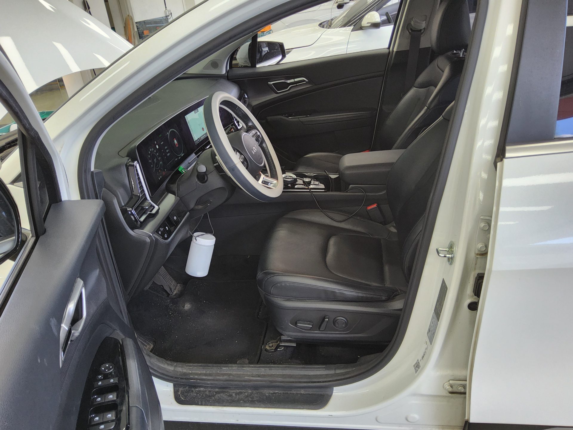 2022 - kia sportage
