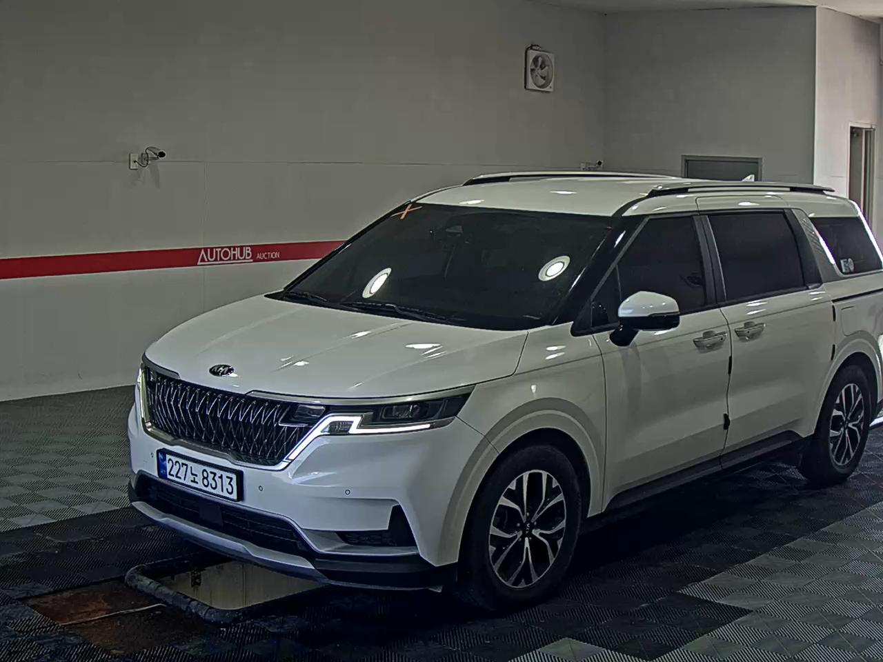 2021 - kia carnival