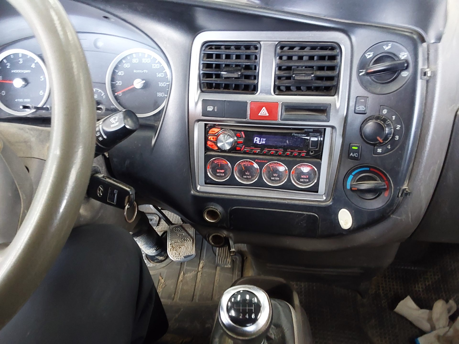 2012 - hyundai porter