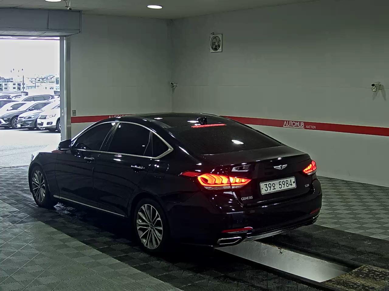 2016 - hyundai g330