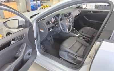 فولكس فاجن Jetta (6Th Gen) 2.0 Tdi 2014 2.0 tdi