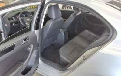 فولكس فاجن Jetta (6Th Gen) 2.0 Tdi 2014 2.0 tdi