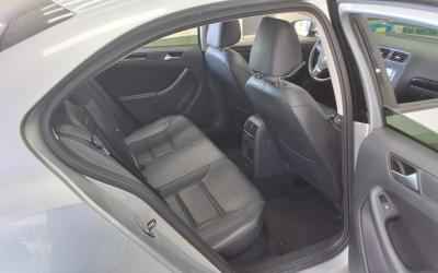 فولكس فاجن Jetta (6Th Gen) 2.0 Tdi 2014 2.0 tdi