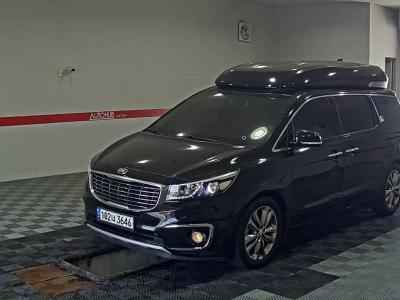 KIA CARNIVAL -LIMOUSINE GH-ROOF
