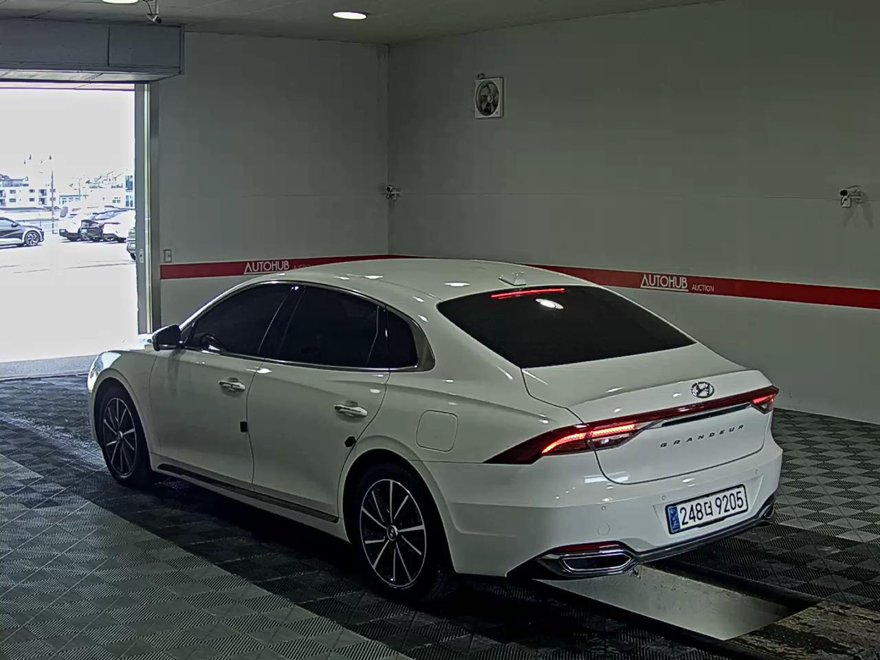 هيونداي جرانديور 2022 — صورة 2