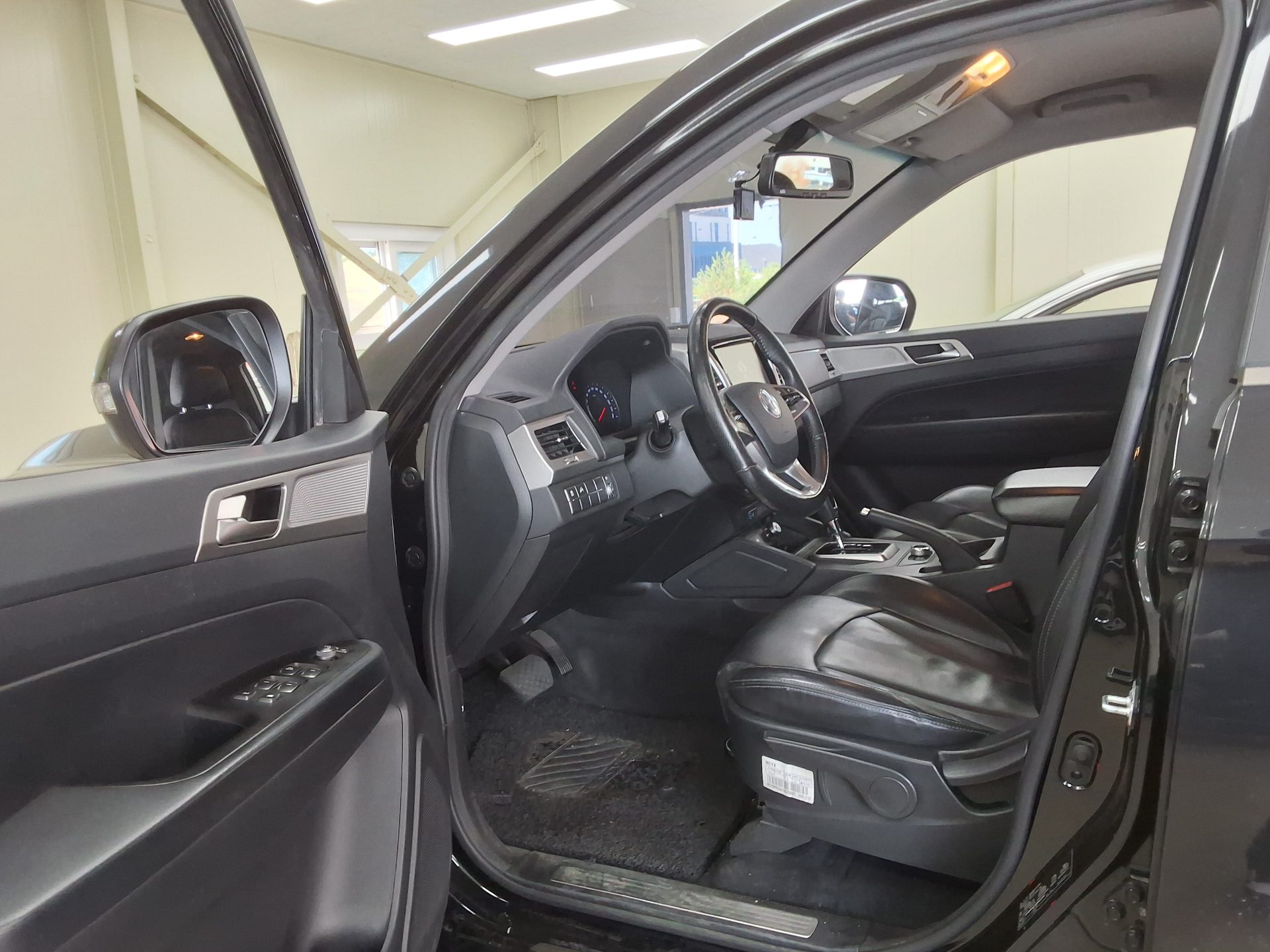 2019 - ssangyong rexton