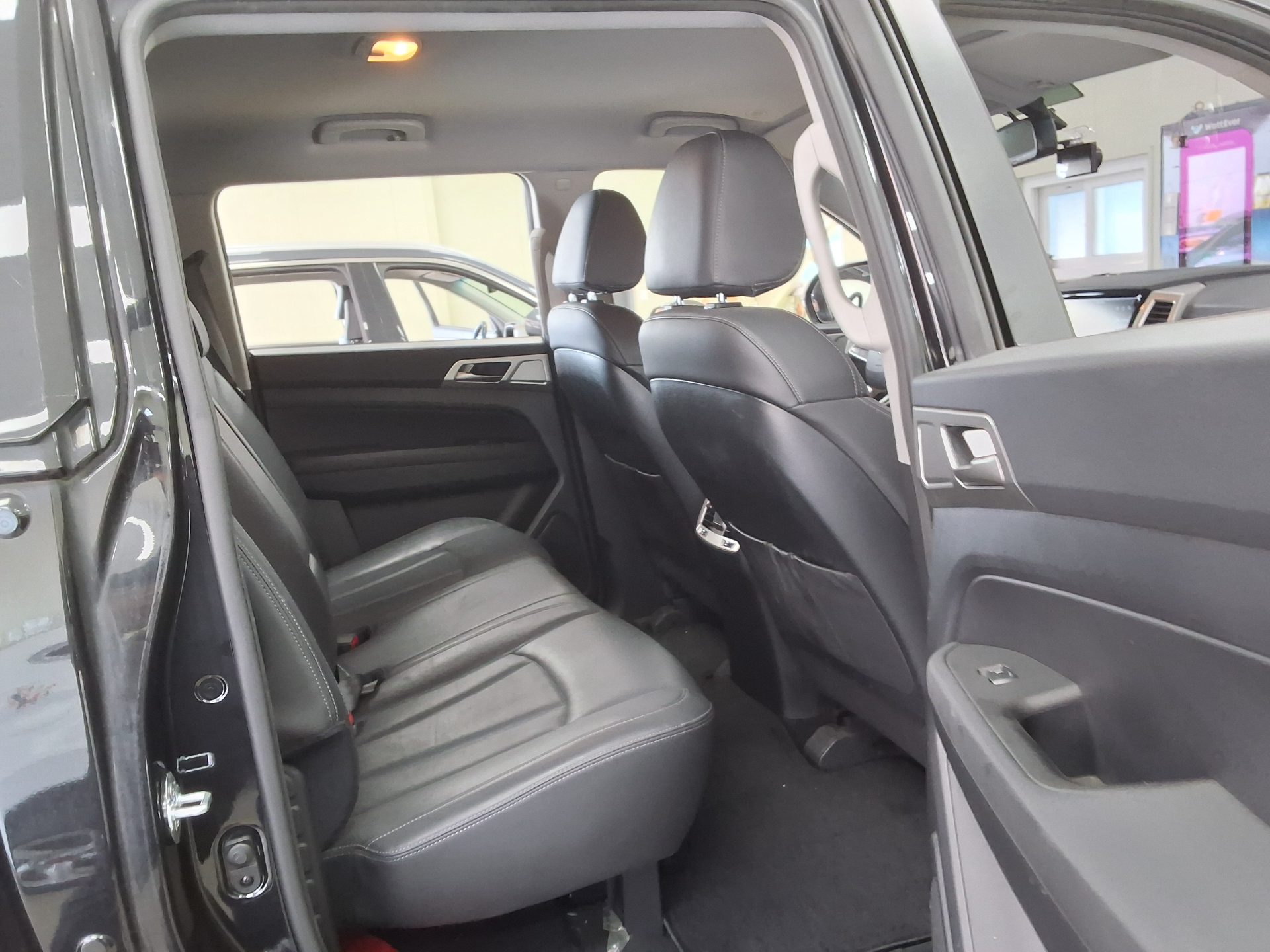 2019 - ssangyong rexton