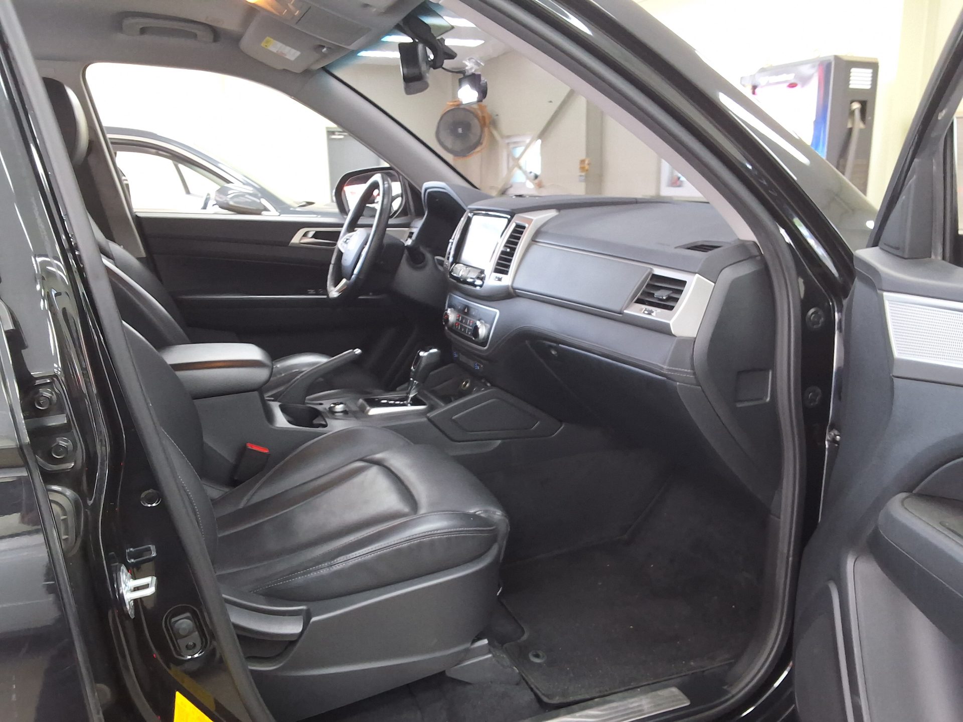 2019 - ssangyong rexton