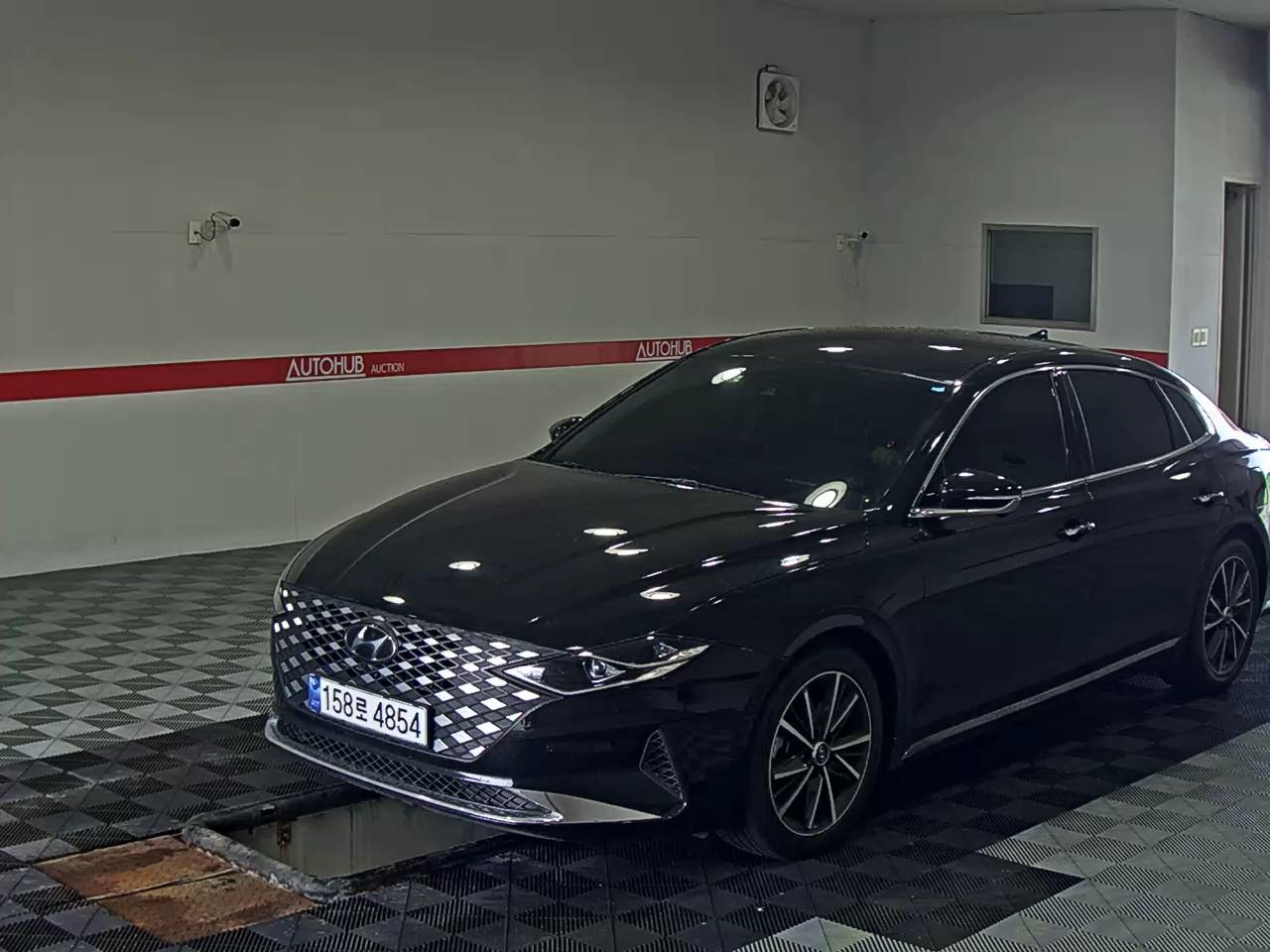2022 - hyundai grandeur