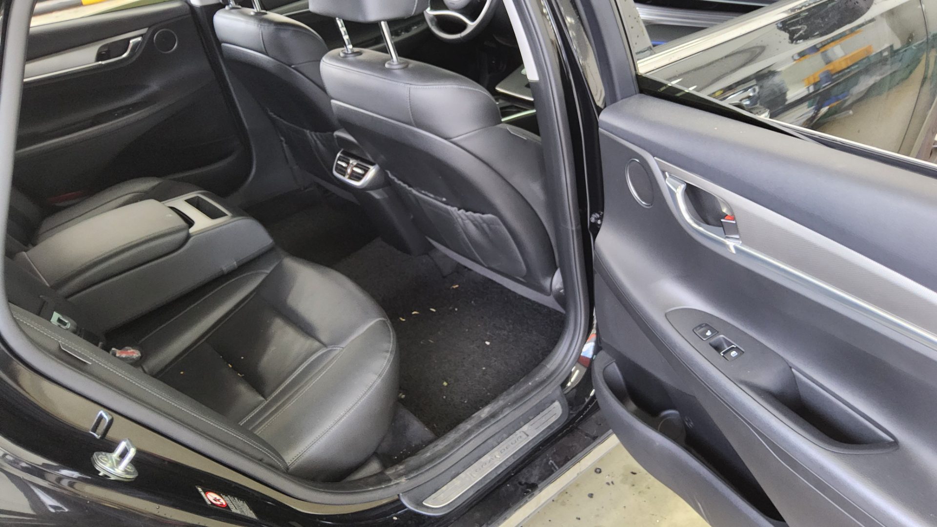 2022 - hyundai grandeur