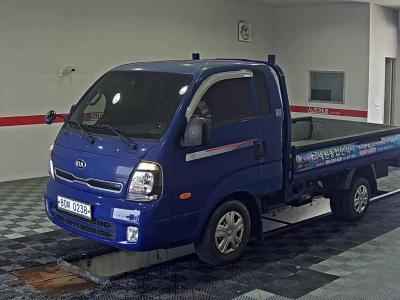 KIA BONGO III CARGO 1 TON KING CAB EXTRA WHEEBASE