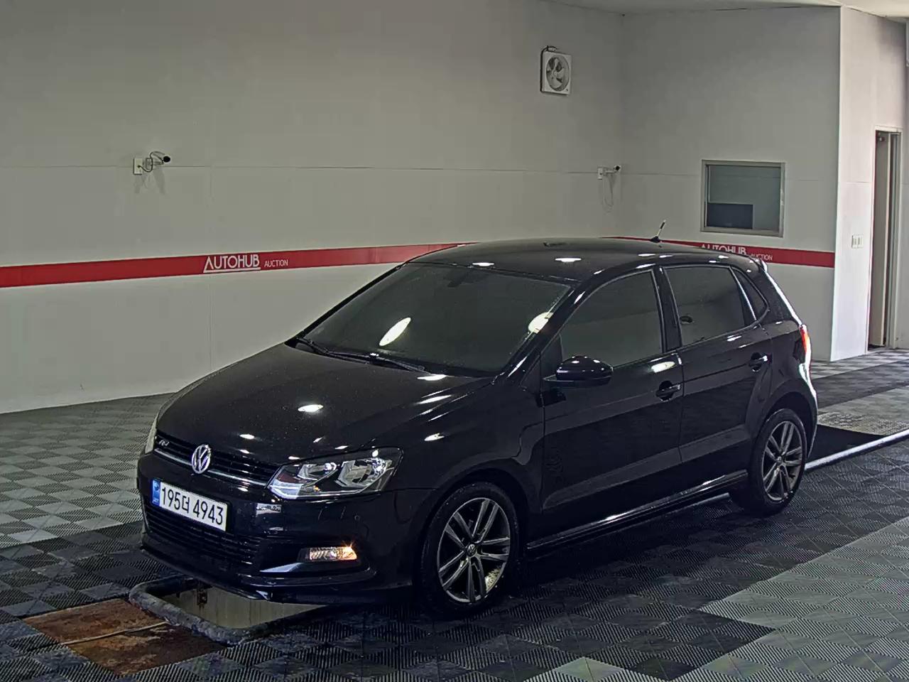 2015 - volkswagen polo