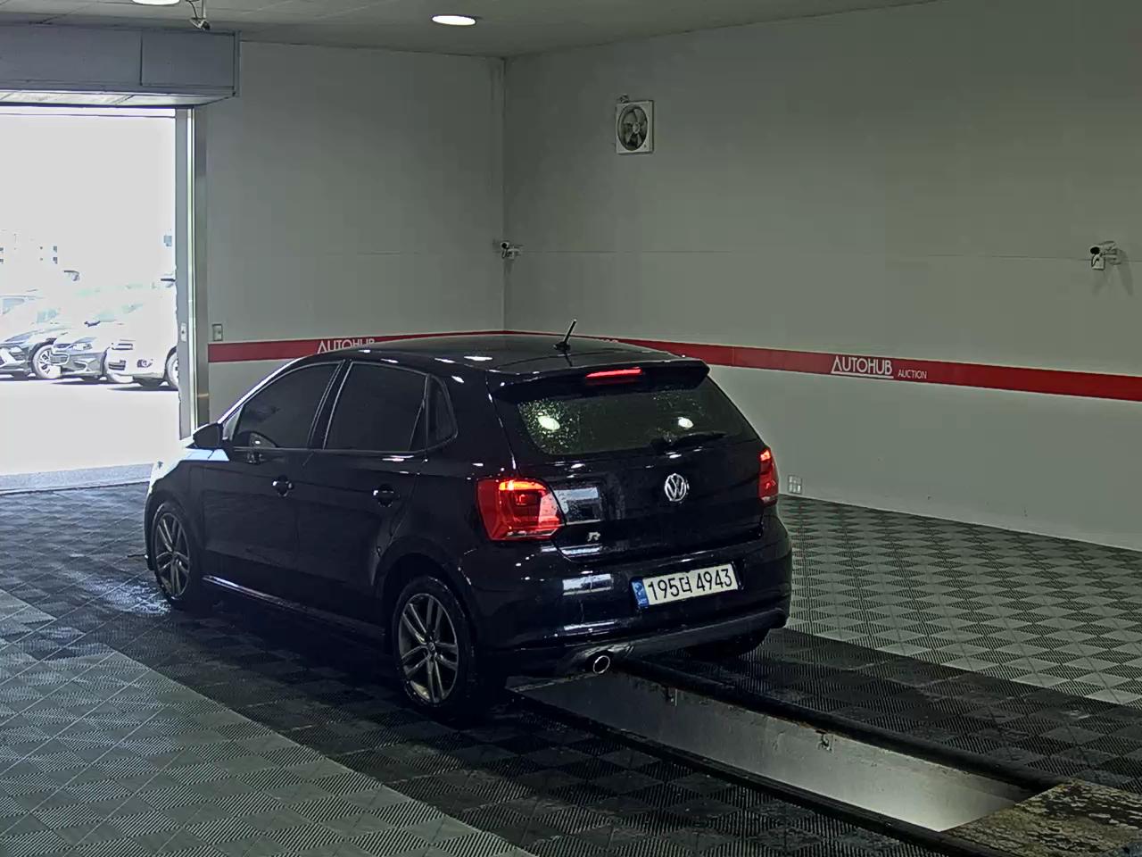 2015 - volkswagen polo