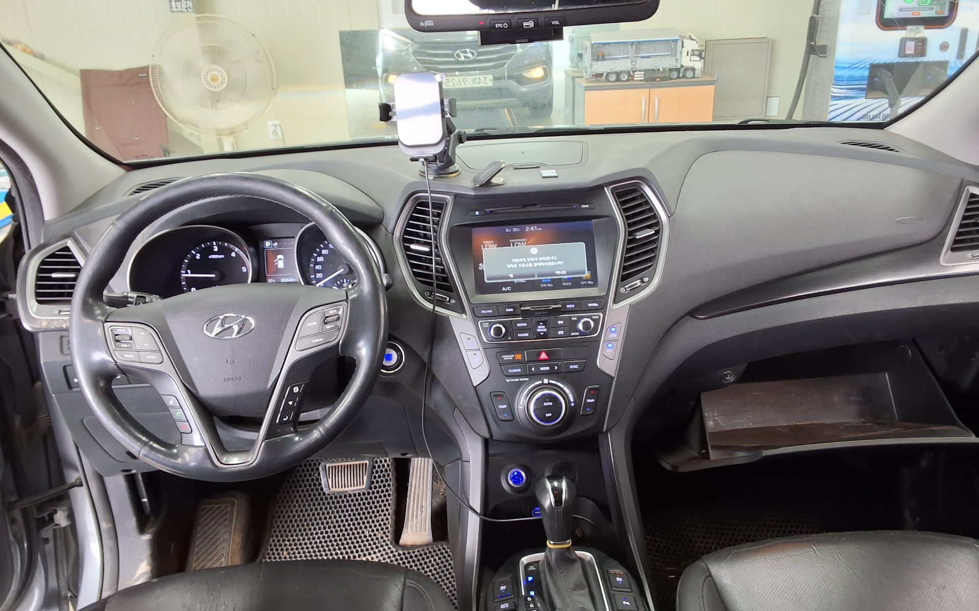 2018 - hyundai santa fe