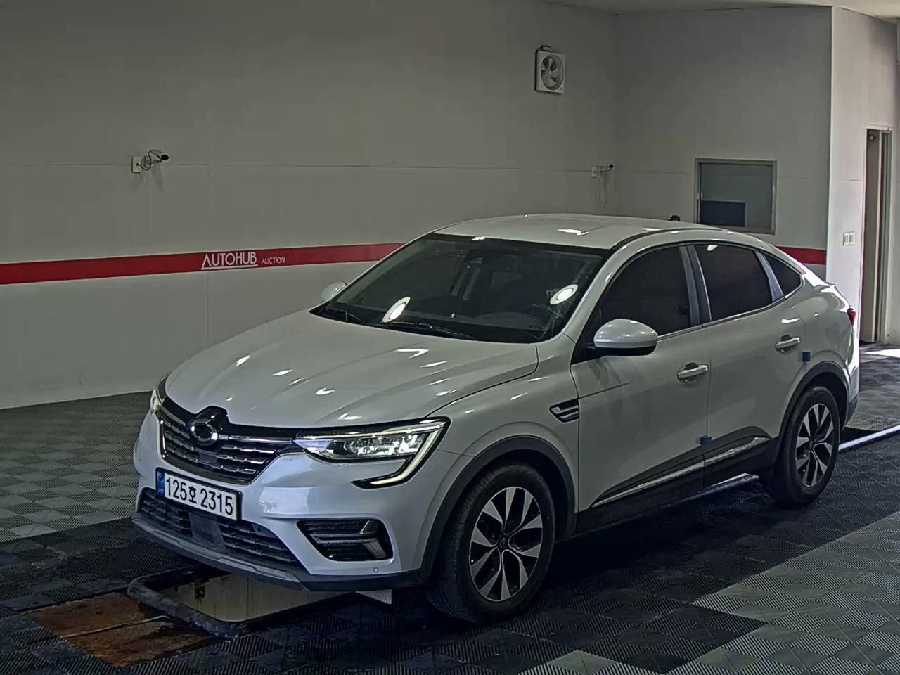 2022 - renault xm3