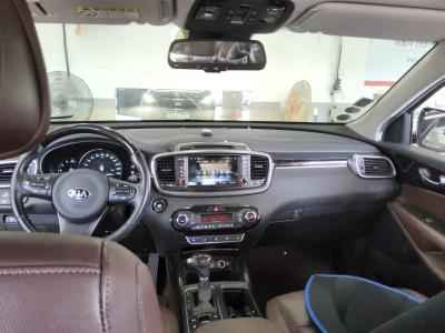 كيا الجديد كلياً سورينتو R2.0 دفع ثنائي Noblesse Special 2015 NOBLESSE SPECIAL