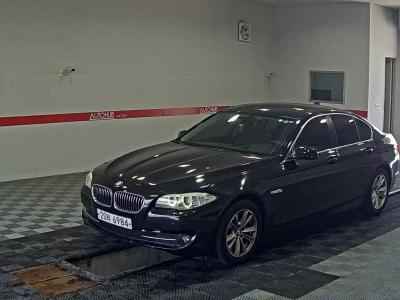 BMW 5 SERIES (6TH GEN) 528i